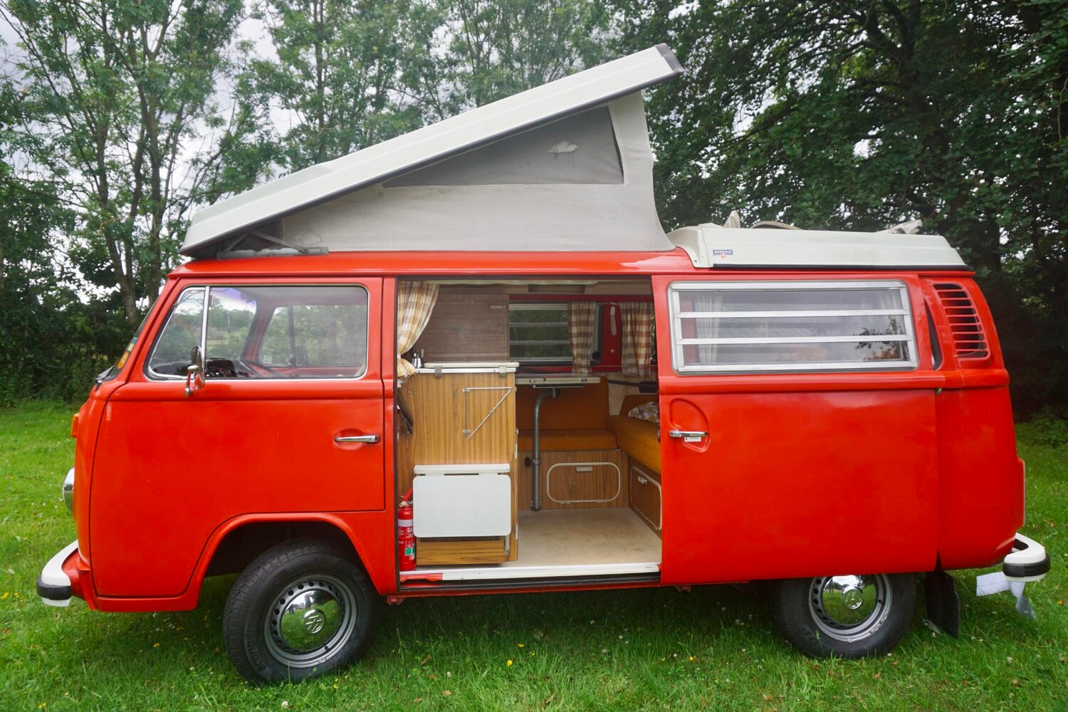 2010 Volkswagen Campervan for Sale CCFS