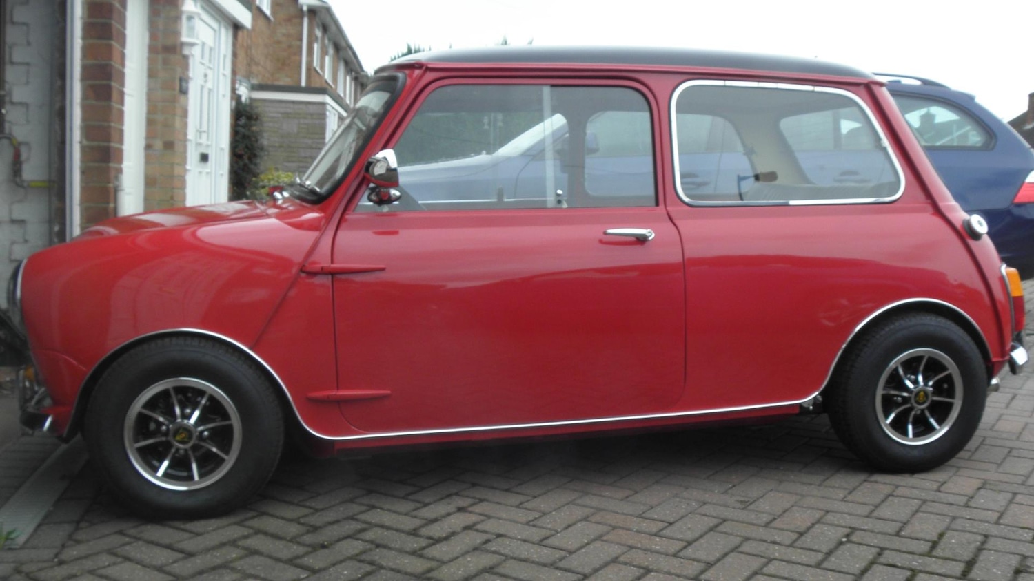Classic Austin Mini Cooper S Cars for Sale CCFS