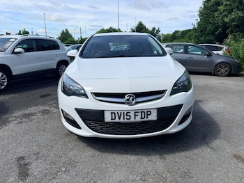 Used Vauxhall Astra 2015 for sale - 79312790: Photo