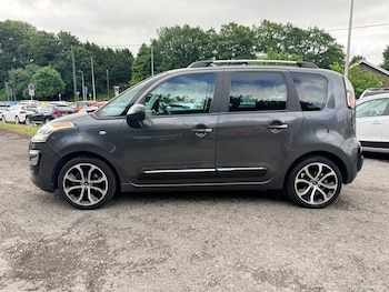 Used Citroen C3 Picasso 2017 for sale - 79283013: Photo