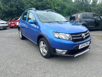 Used Dacia Sandero Stepway 2014 for sale - 79282989: Photo