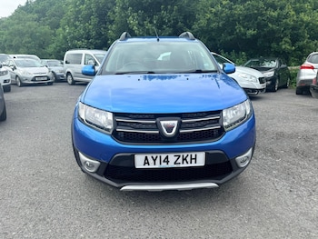 Used Dacia Sandero Stepway 2014 for sale - 79282989: Photo