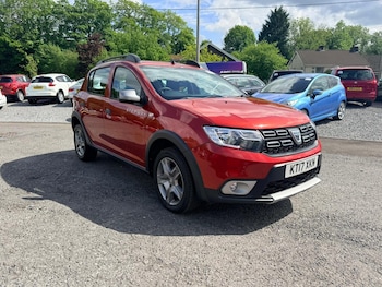 Used Dacia Sandero Stepway 2017 for sale - 79283009: Photo