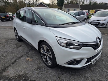 Used Renault Grand Scenic 2018 for sale - 79282985: Photo