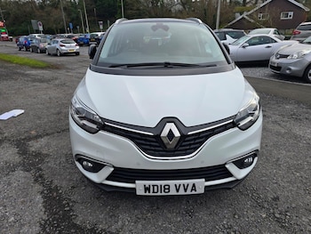 Used Renault Grand Scenic 2018 for sale - 79282985: Photo