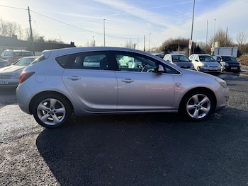 Used Vauxhall Astra 2011 for sale - 79282994: Photo