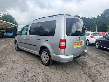 Used Volkswagen Caddy Maxi Life 2015 for sale - 79528735: Photo
