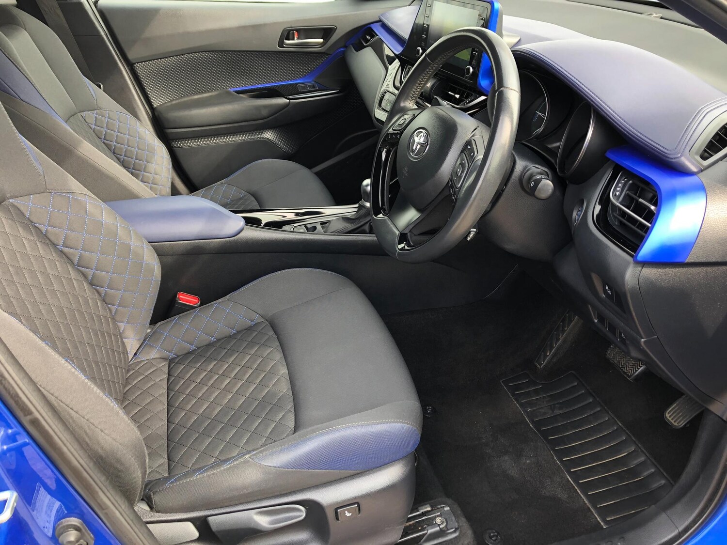 Used Toyota C-HR 2021 for sale - 77439848: Photo 12