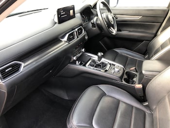 Used Mazda CX-5 2023 for sale - 76214992: Photo