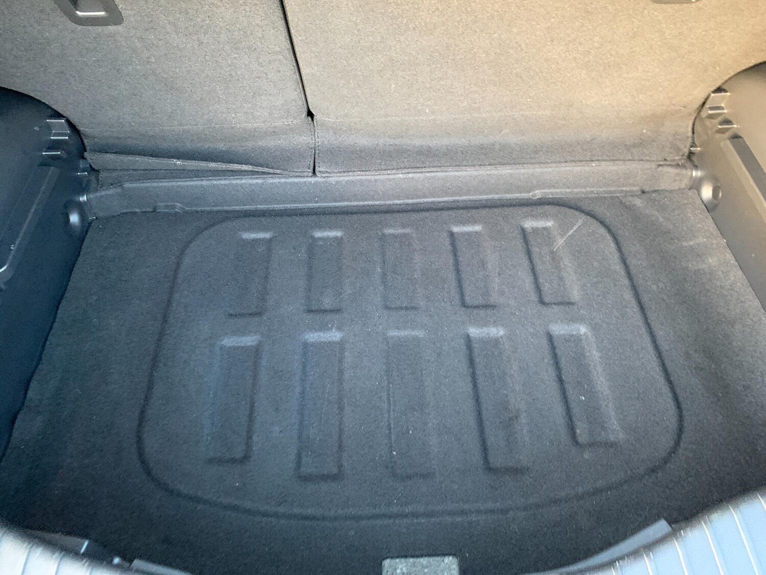 Used Ssangyong Tivoli 2023 for sale - 77441077: Photo 32