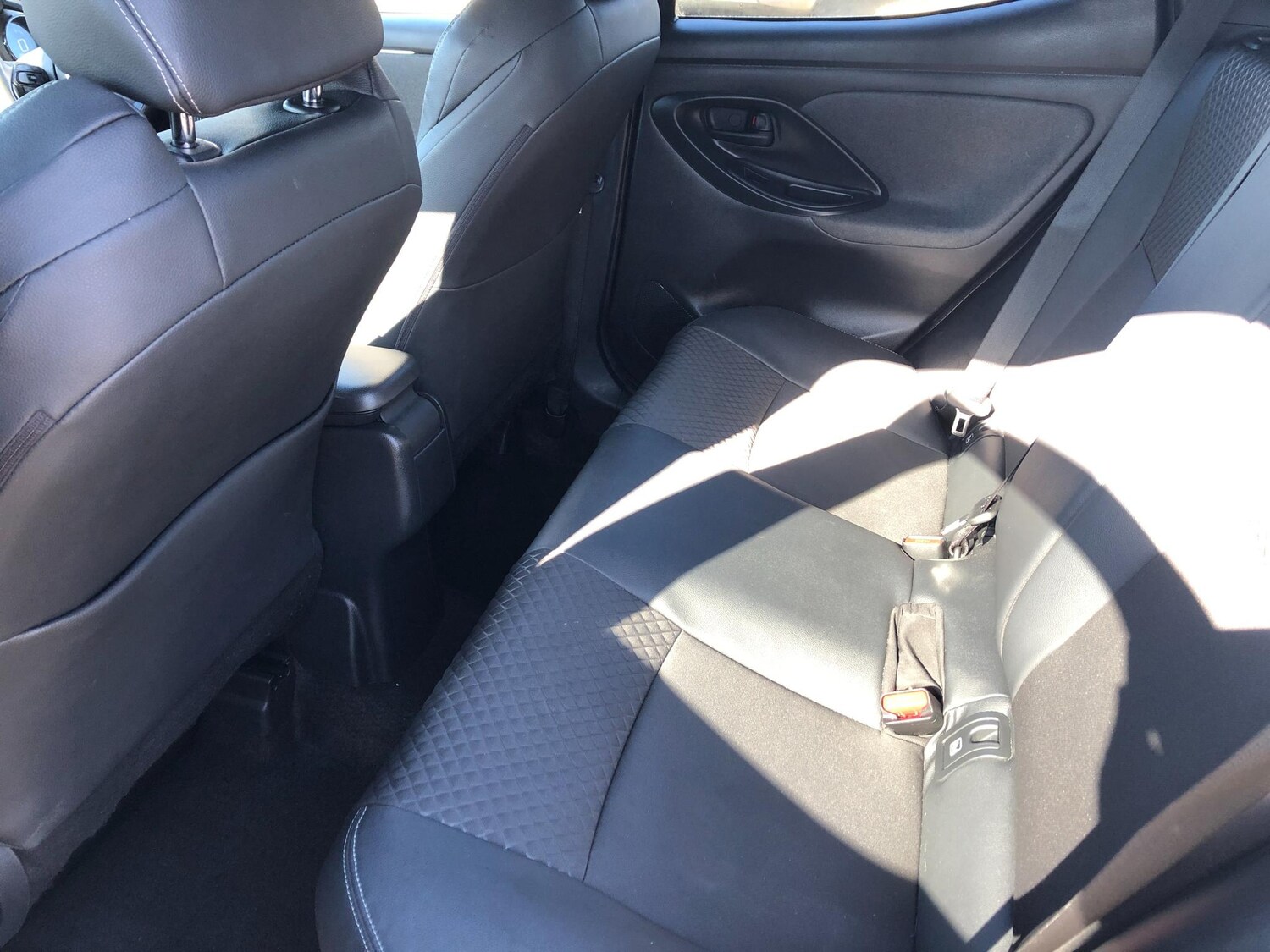 Used Toyota Yaris 2022 for sale - 76213933: Photo 25