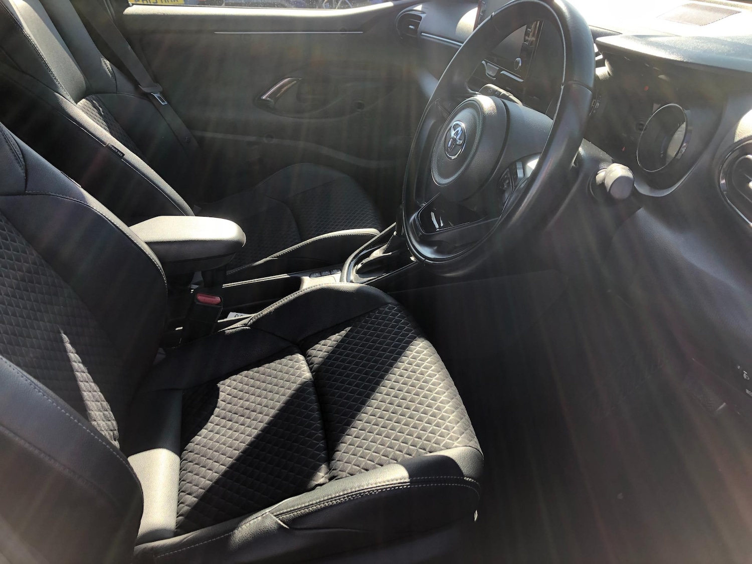 Used Toyota Yaris 2022 for sale - 77440283: Photo 26