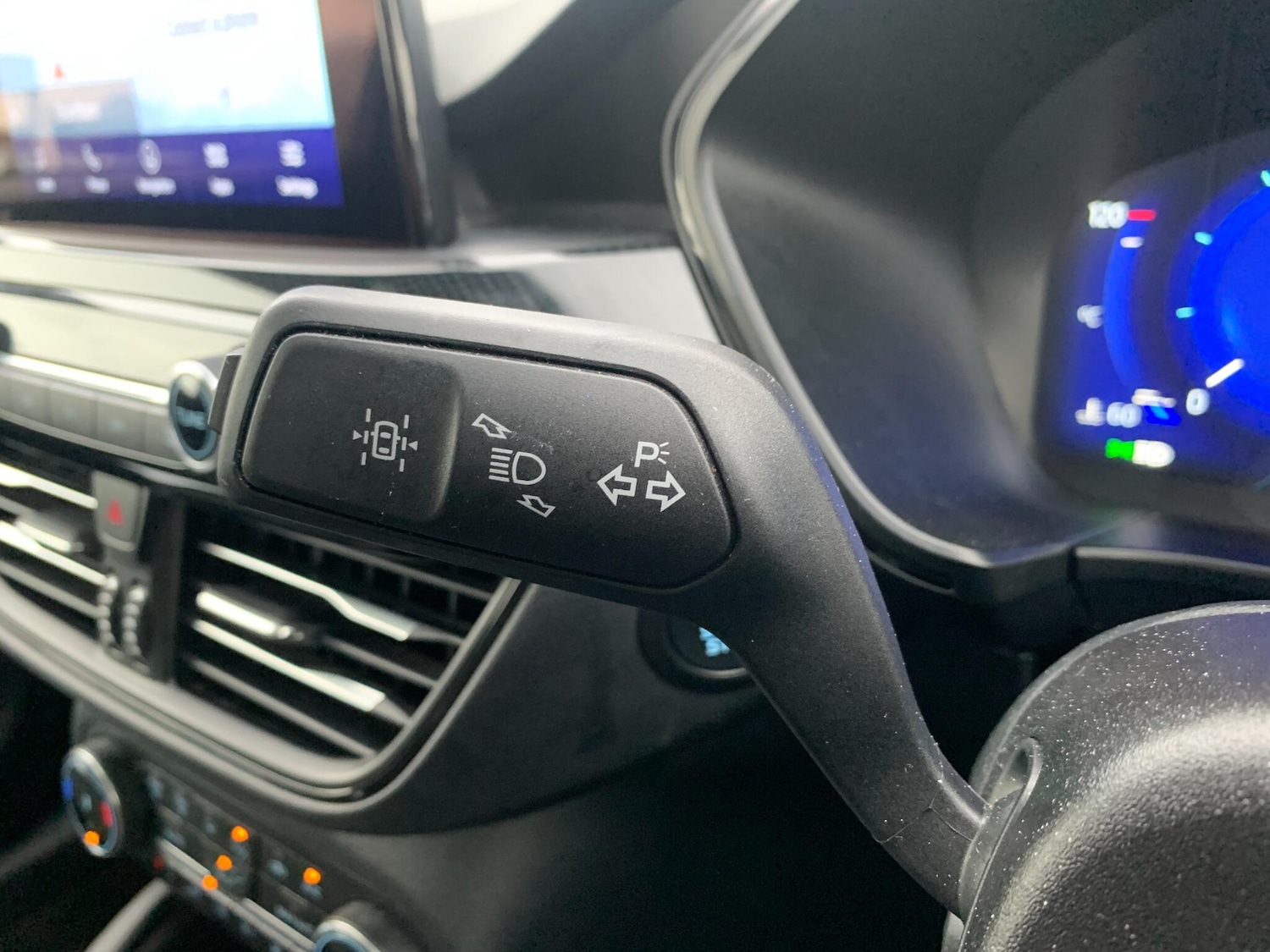 Used Ford Kuga 2023 for sale - 78101456: Photo 18