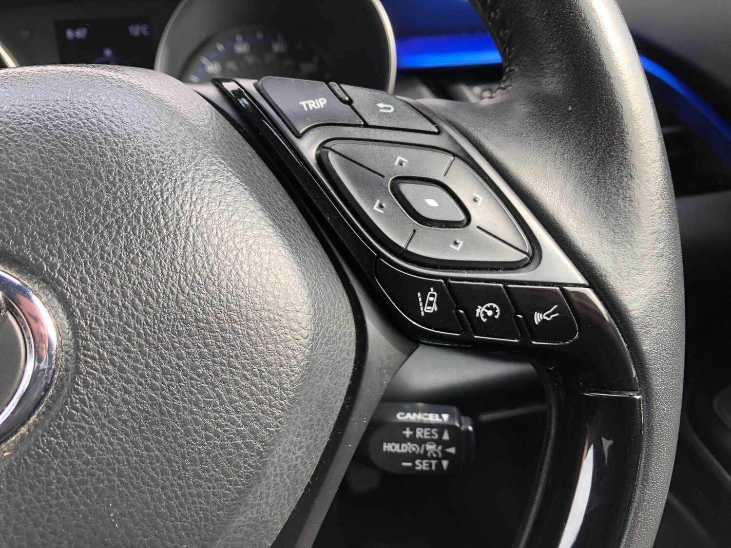 Used Toyota C-HR 2021 for sale - 76214236: Photo 15