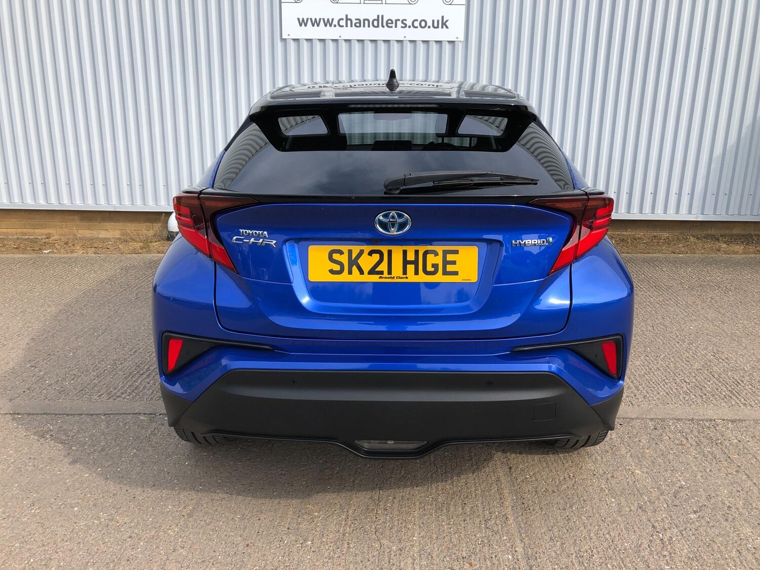 Used Toyota C-HR 2021 for sale - 76214236: Photo 9