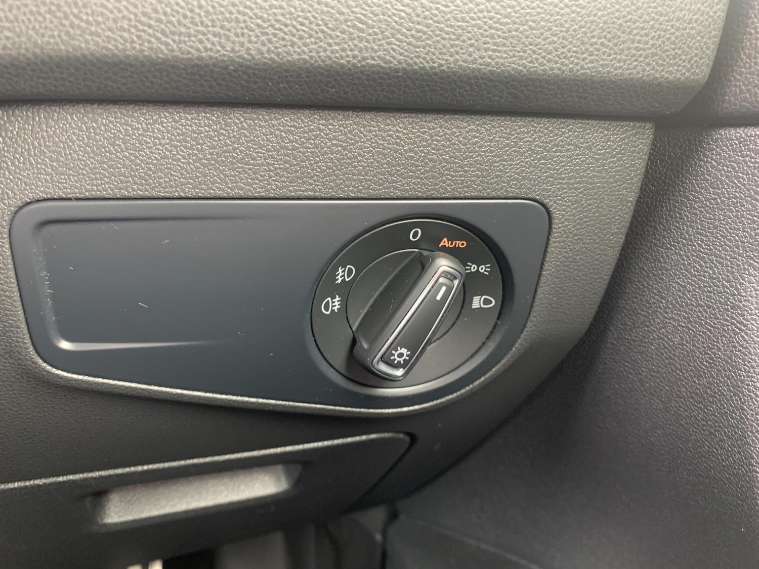 Used Volkswagen Tiguan 2020 for sale - 76214284: Photo 28