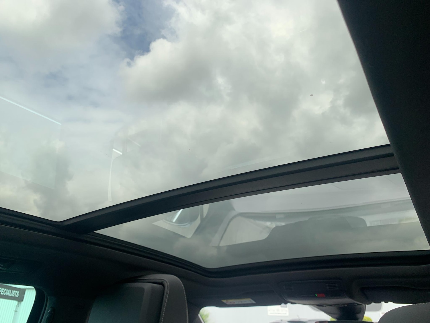 Used Volkswagen Tiguan 2020 for sale - 76214284: Photo 30