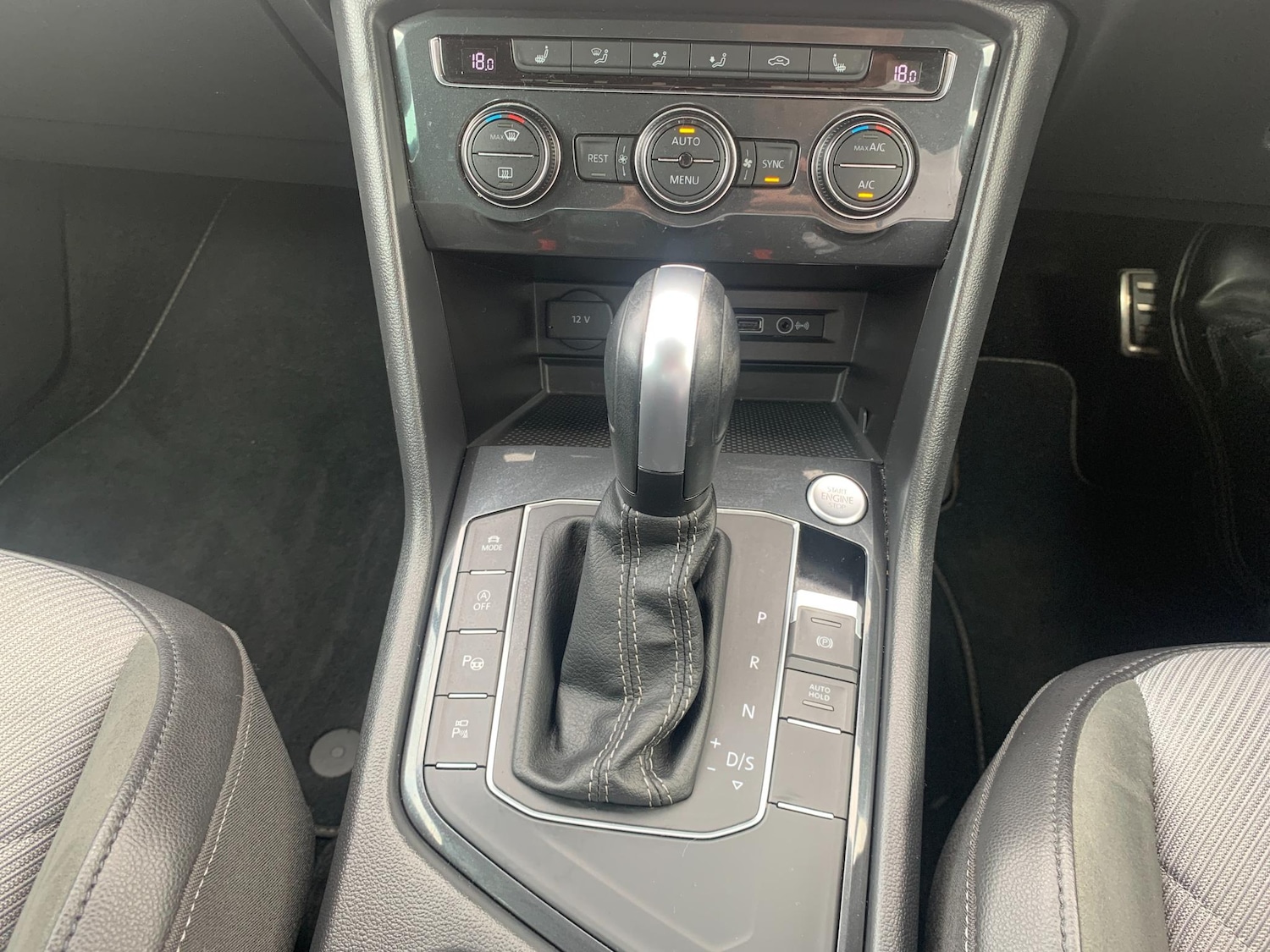 Used Volkswagen Tiguan 2020 for sale - 76214284: Photo 4