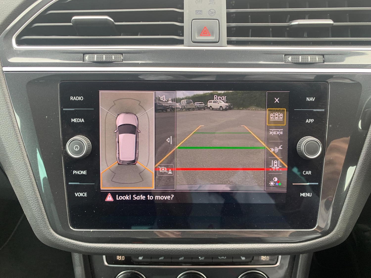 Used Volkswagen Tiguan 2020 for sale - 76214284: Photo 6