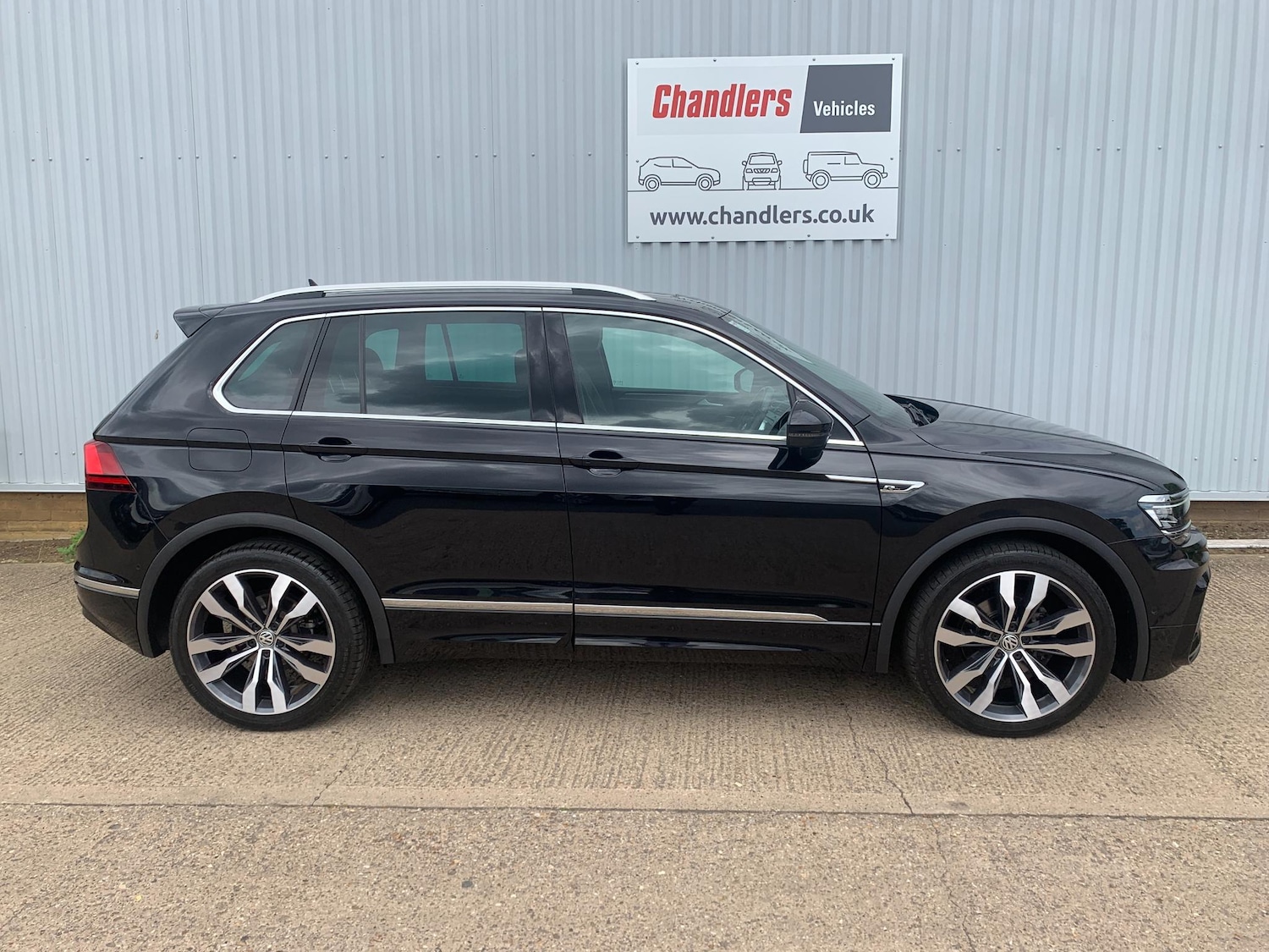 Used Volkswagen Tiguan 2020 for sale - 76214284: Photo 7