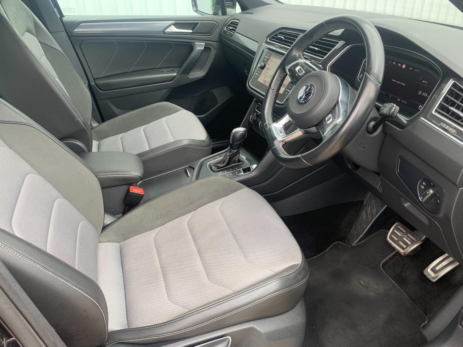 Used Volkswagen Tiguan 2020 for sale - 76214284: Photo 9