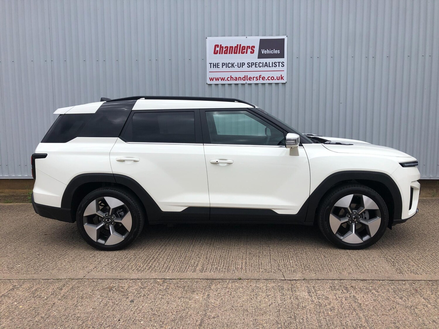 Used KGM Torres 2024 for sale - 78100317: Photo 12