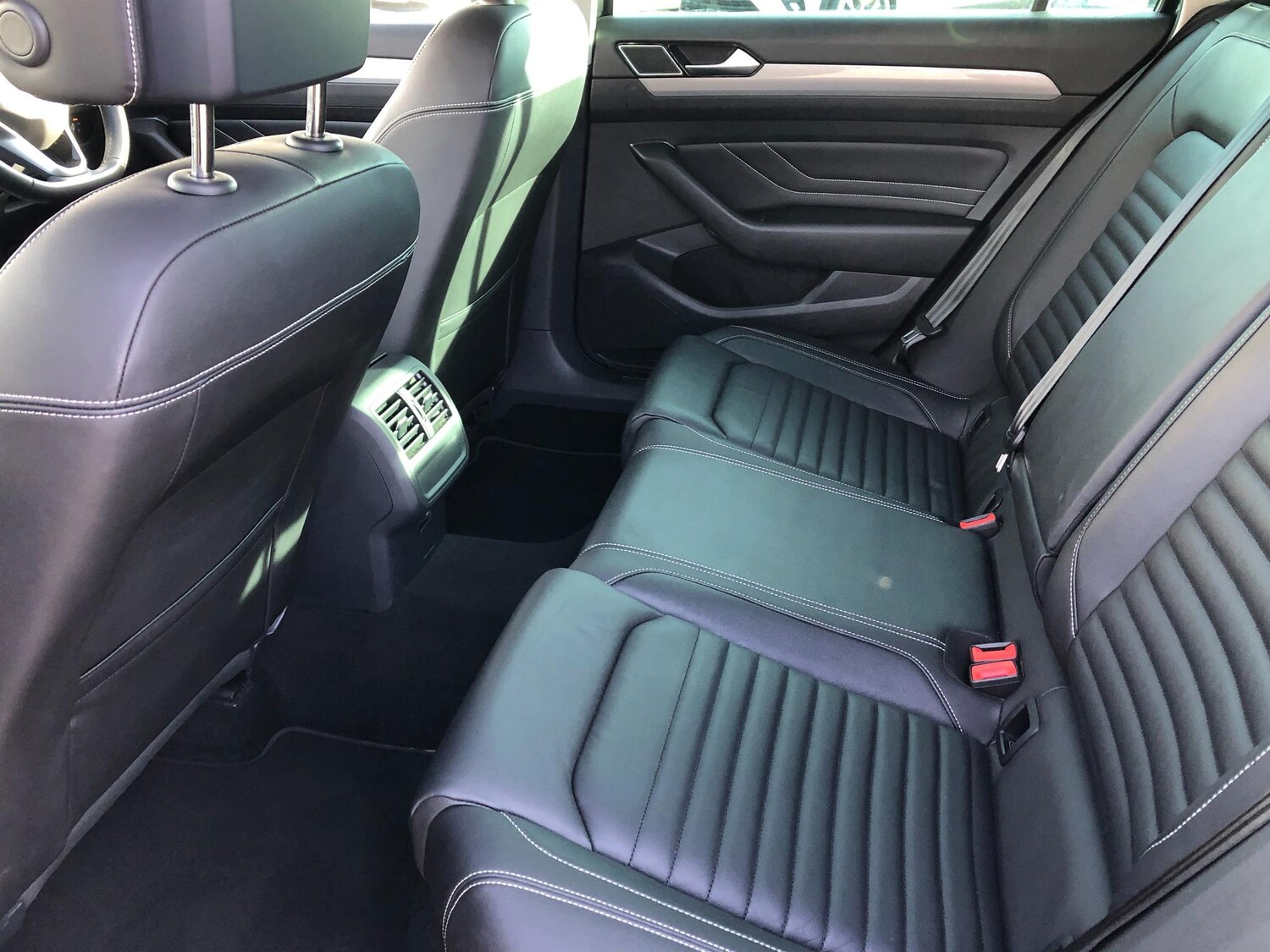 Used Volkswagen Passat 2022 for sale - 76214384: Photo 25