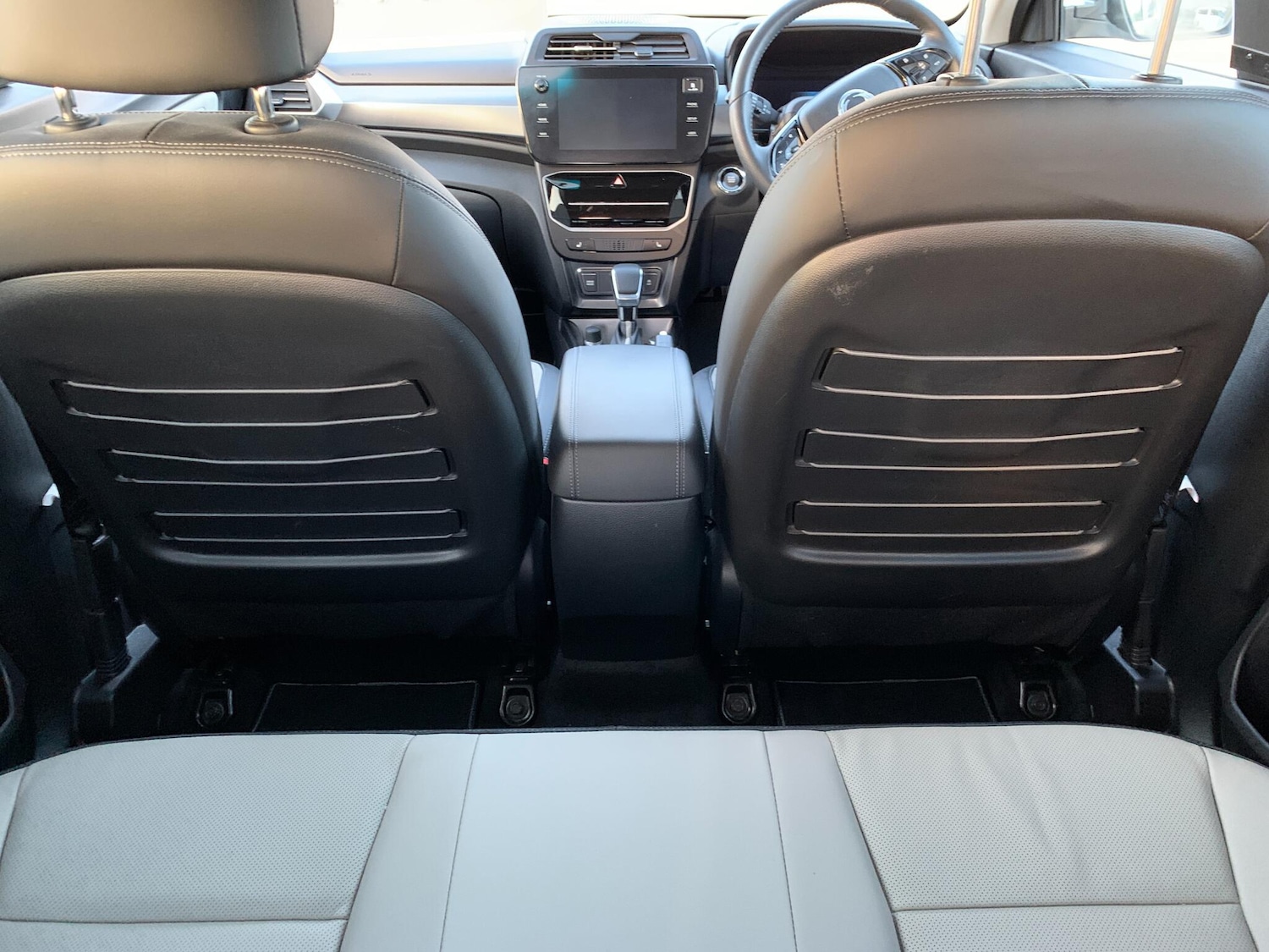 Used Ssangyong Tivoli 2023 for sale - 78101505: Photo 31