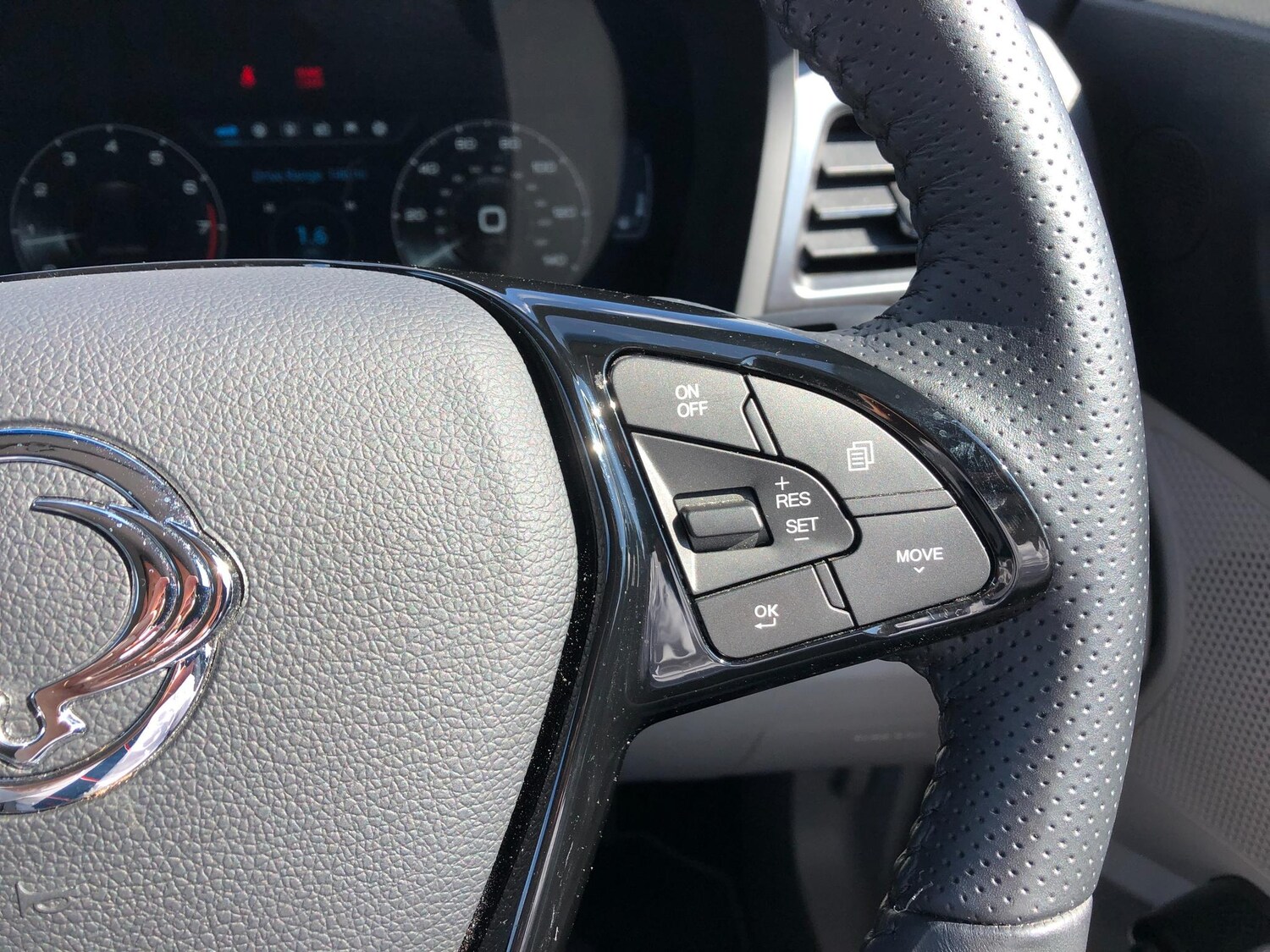 Used Ssangyong Tivoli 2023 for sale - 76214912: Photo 24