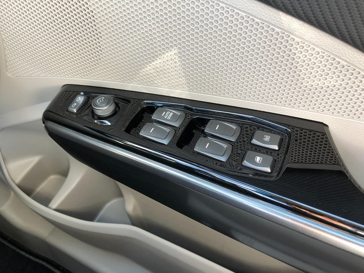 Used Ssangyong Tivoli 2023 for sale - 76214912: Photo 29