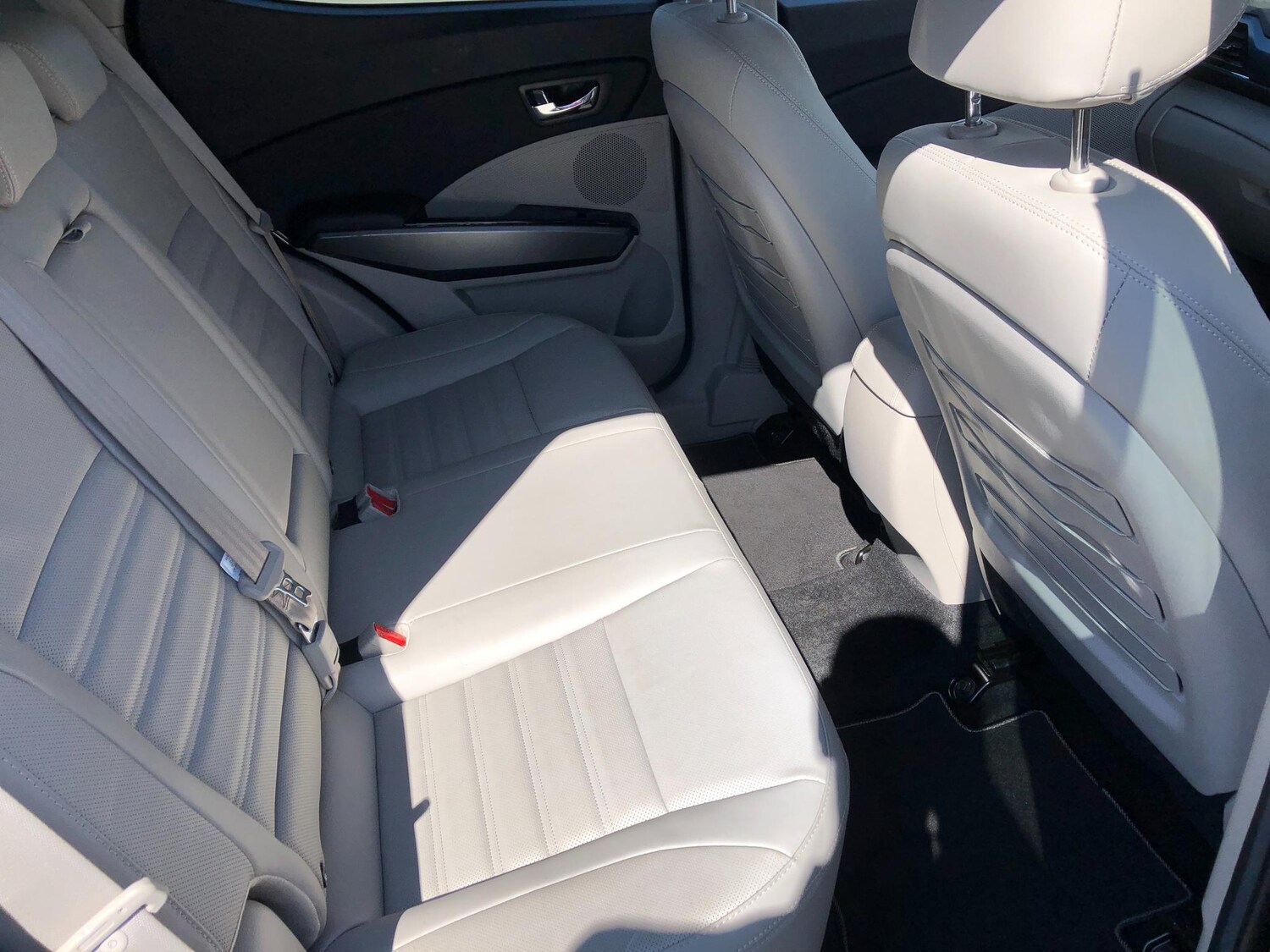 Used Ssangyong Tivoli 2023 for sale - 76214912: Photo 30