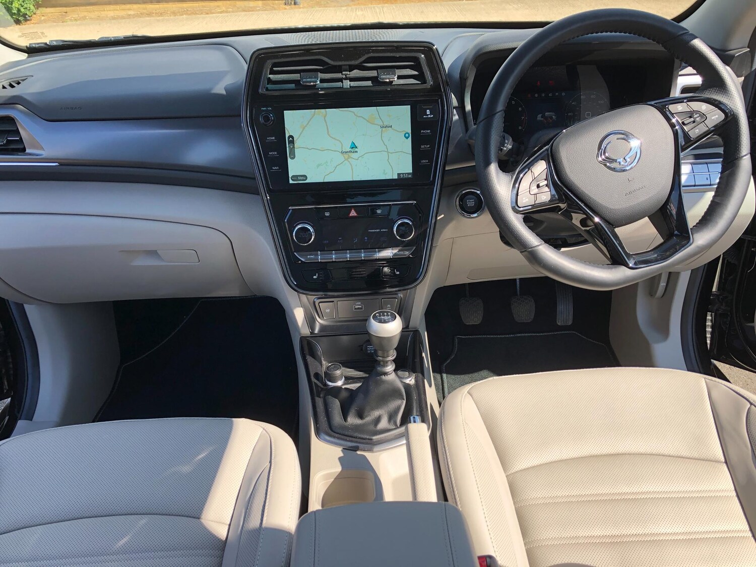 Used Ssangyong Tivoli 2023 for sale - 76214912: Photo 32