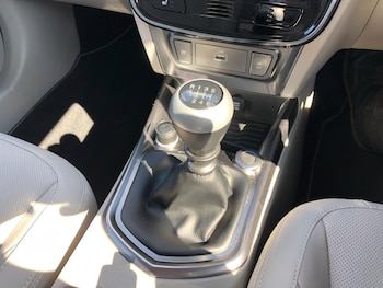 Used Ssangyong Tivoli 2023 for sale - 76214912: Photo