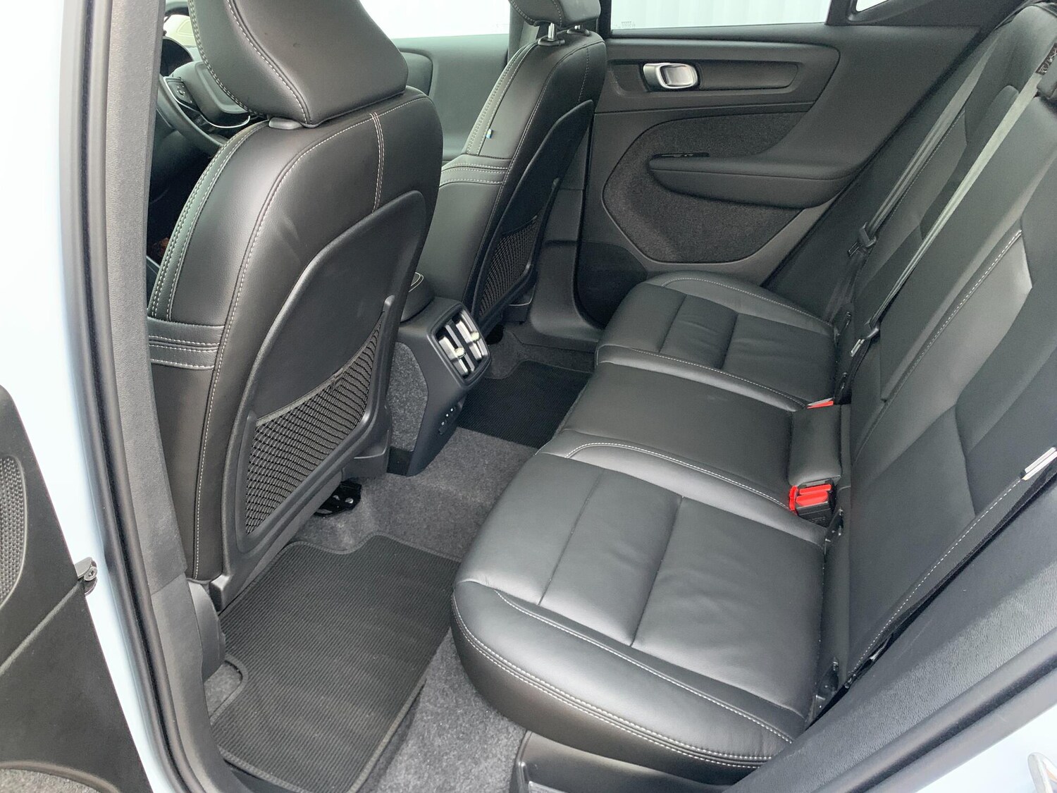 Used Volvo XC40 2025 for sale - 77412395: Photo 19