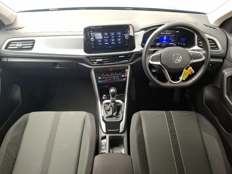 Used Volkswagen T-Roc 2023 for sale - 77086968: Photo 2