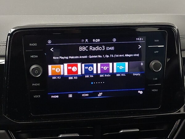 Used Volkswagen T-Roc 2023 for sale - 75197873: Photo 10