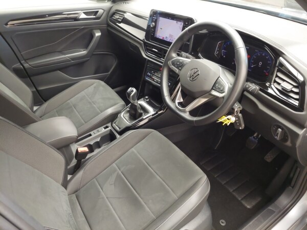 Used Volkswagen T-Roc 2023 for sale - 75197873: Photo 13