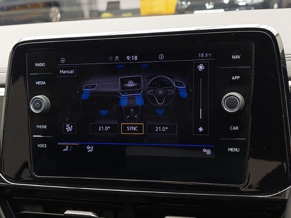 Used Volkswagen T-Roc 2023 for sale - 75197873: Photo 16