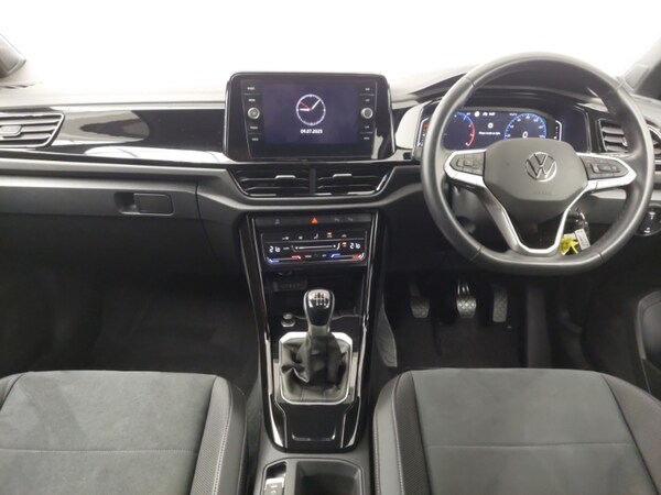 Used Volkswagen T-Roc 2023 for sale - 75197873: Photo 2