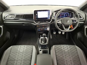 Used Volkswagen T-Roc 2023 for sale - 78837701: Photo