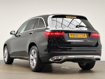 Used Mercedes-Benz GLC 2018 for sale - 77024402: Photo