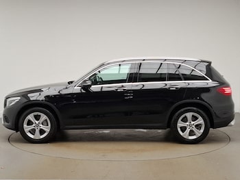 Used Mercedes-Benz GLC 2018 for sale - 77024402: Photo