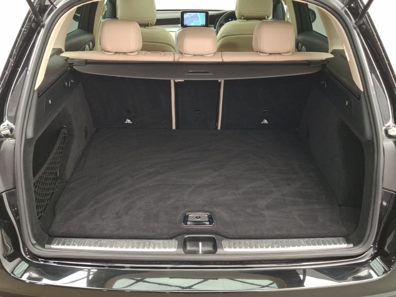 Used Mercedes-Benz GLC 2018 for sale - 77024402: Photo 8