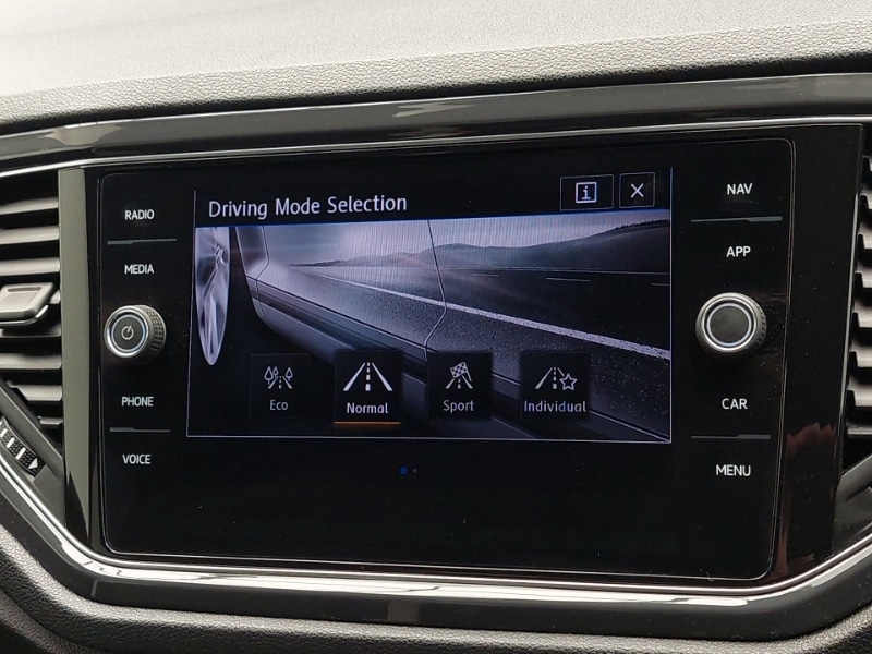 Used Volkswagen T-Roc 2018 for sale - 76311531: Photo 16