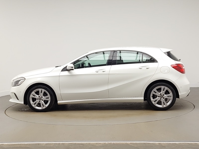 Used Mercedes-Benz A-Class 2017 for sale - 77114600: Photo 4