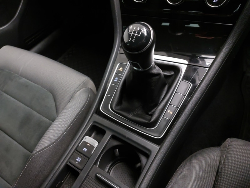 Used Volkswagen Golf 2020 for sale - 77956449: Photo 15