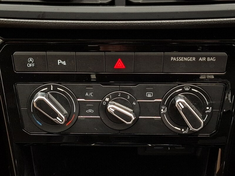 Used Volkswagen T-Cross 2023 for sale - 77948010: Photo 16