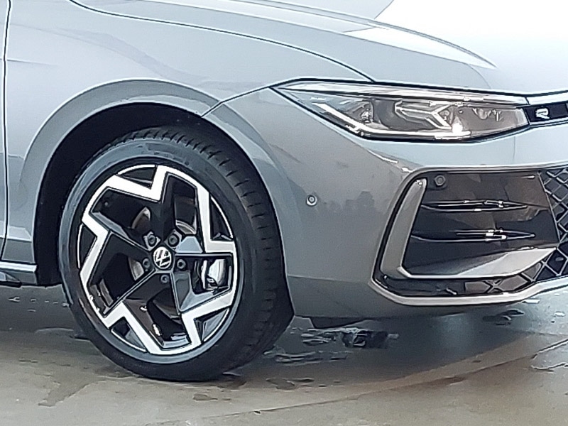 Used Volkswagen Passat 2024 for sale - 76925156: Photo 19