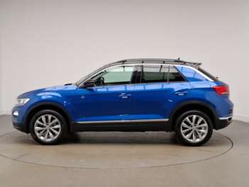 Used Volkswagen T-Roc 2019 for sale - 74882739: Photo