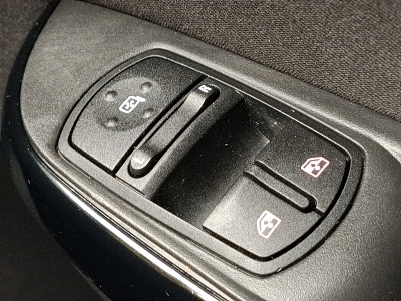 Used Vauxhall Corsa 2018 for sale - 76188164: Photo 19